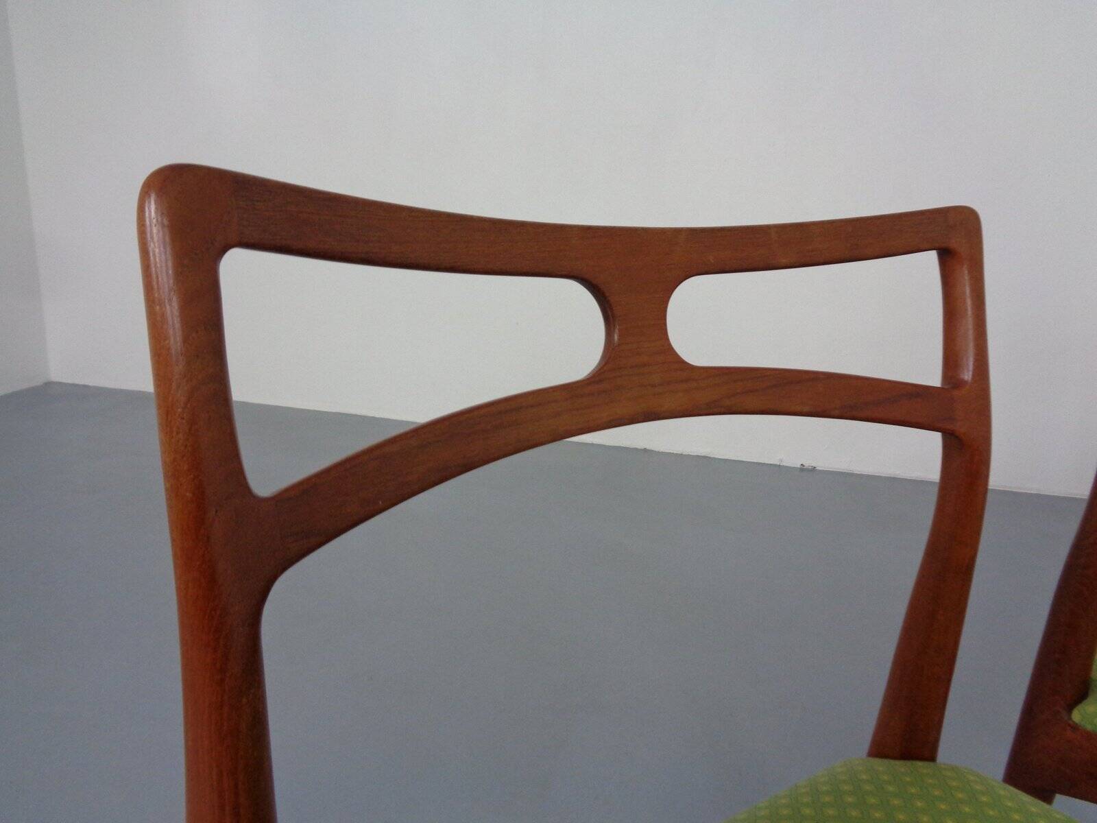 Model 94 Teak Dining Chairs by Johannes Andersen for Christian Linneberg, 1960s, Set of 4