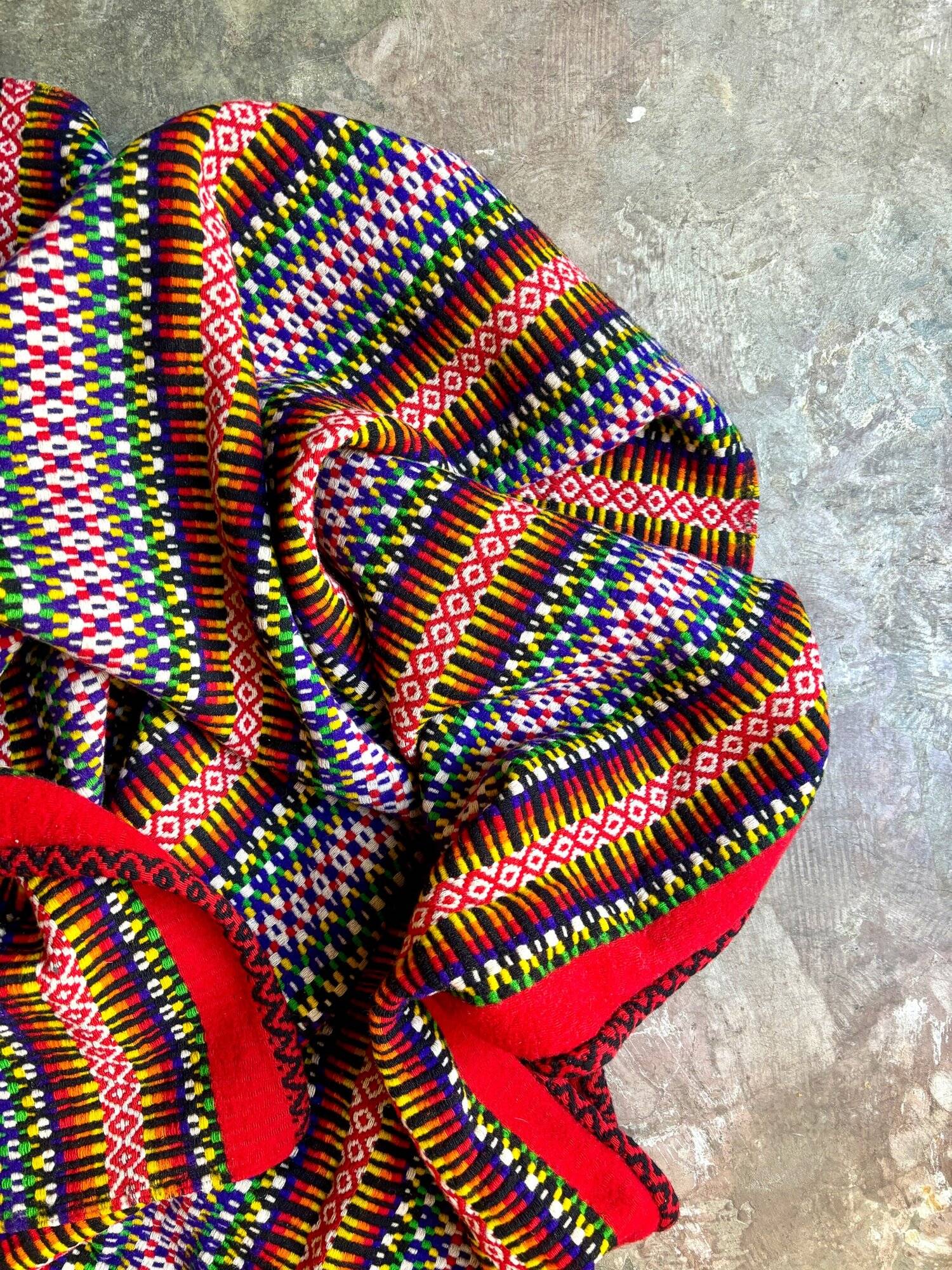 Couverture, plaid en laine Necil