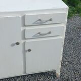 Buffet parisien patine blanche des années 50