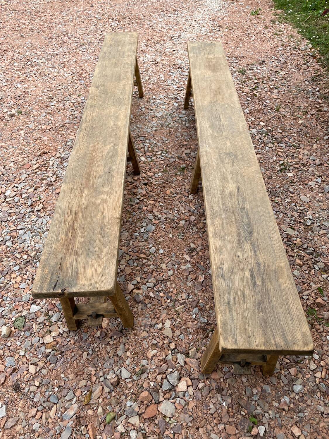 Oak benches