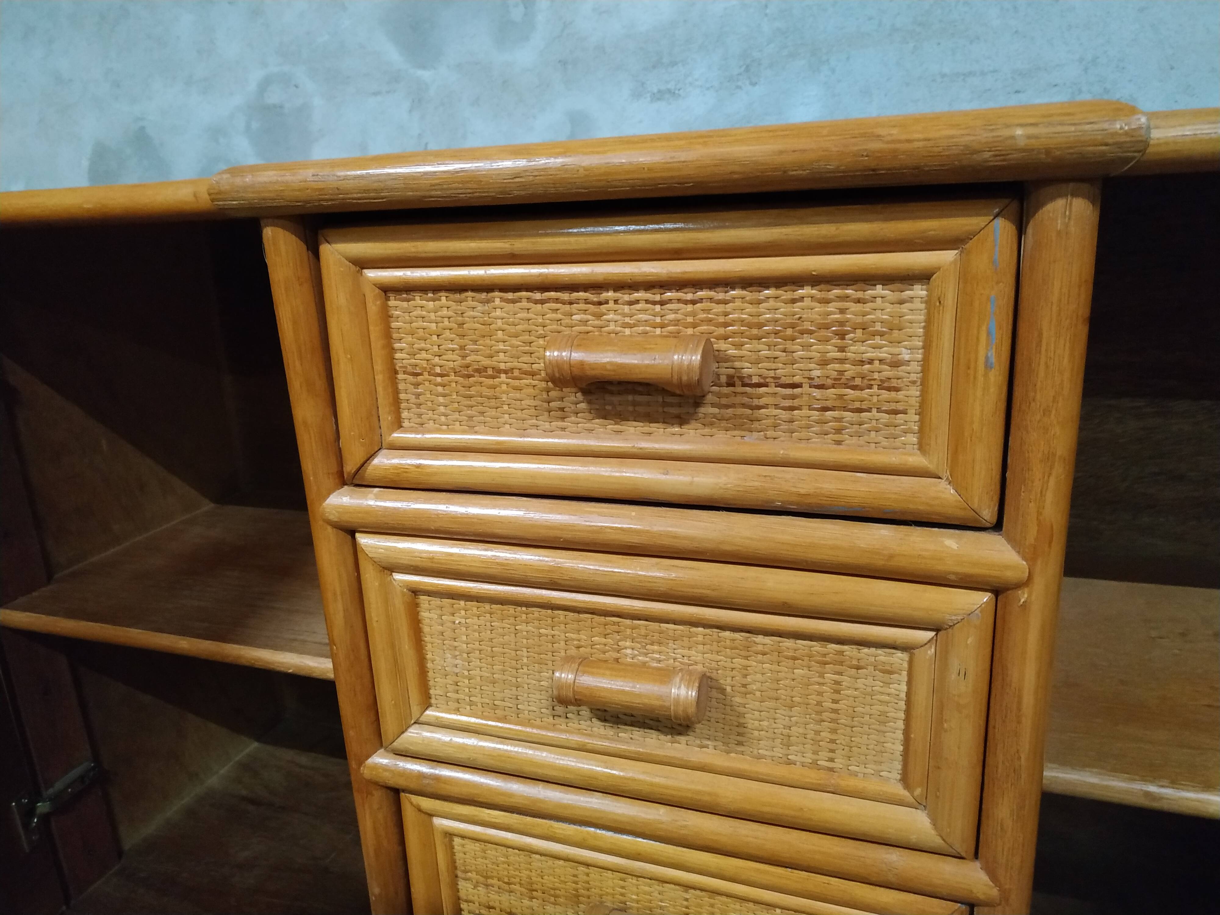Buffet en rotin