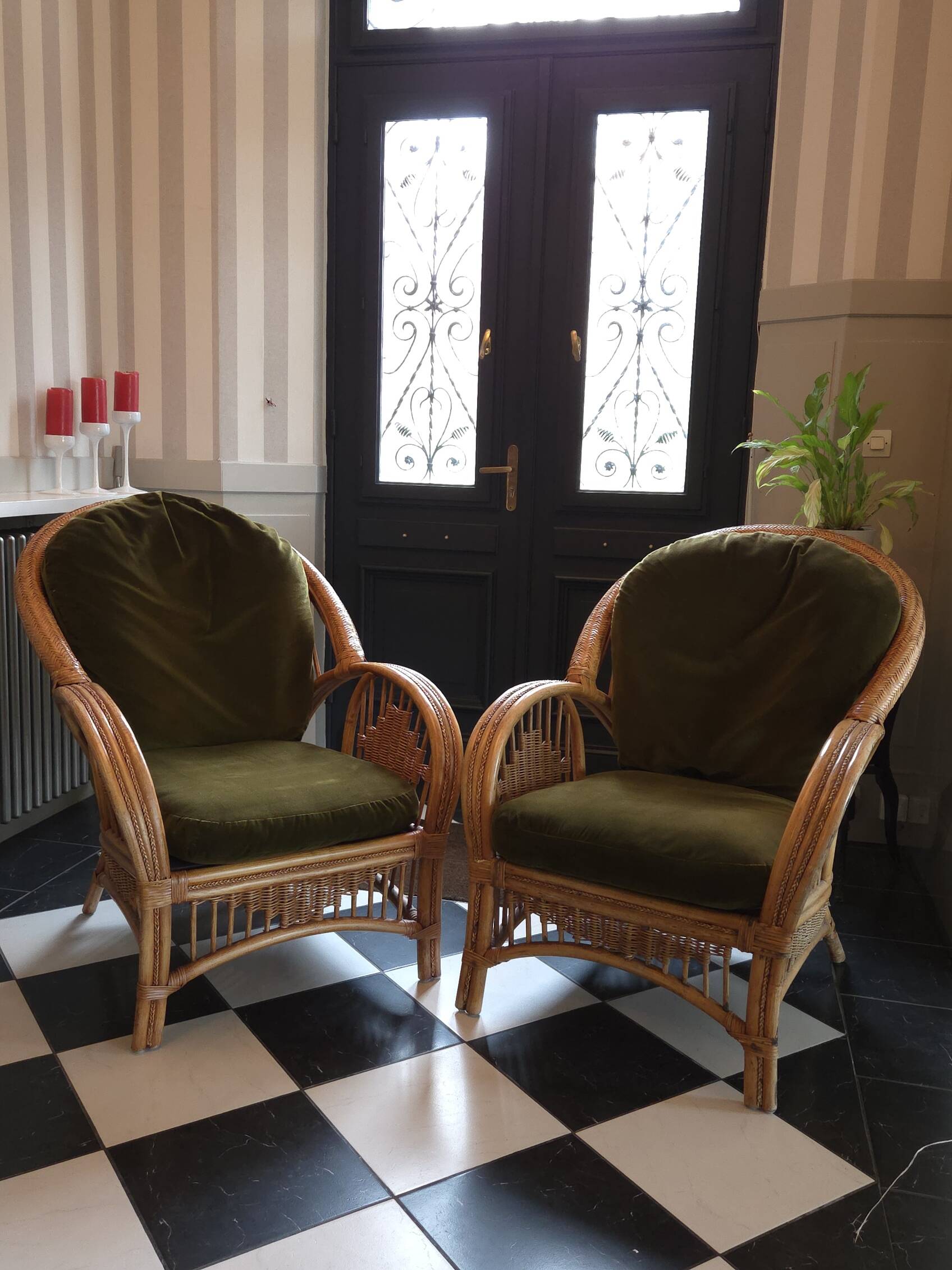 Paire de fauteuils en rotin, osier et bambou tressé, 1970