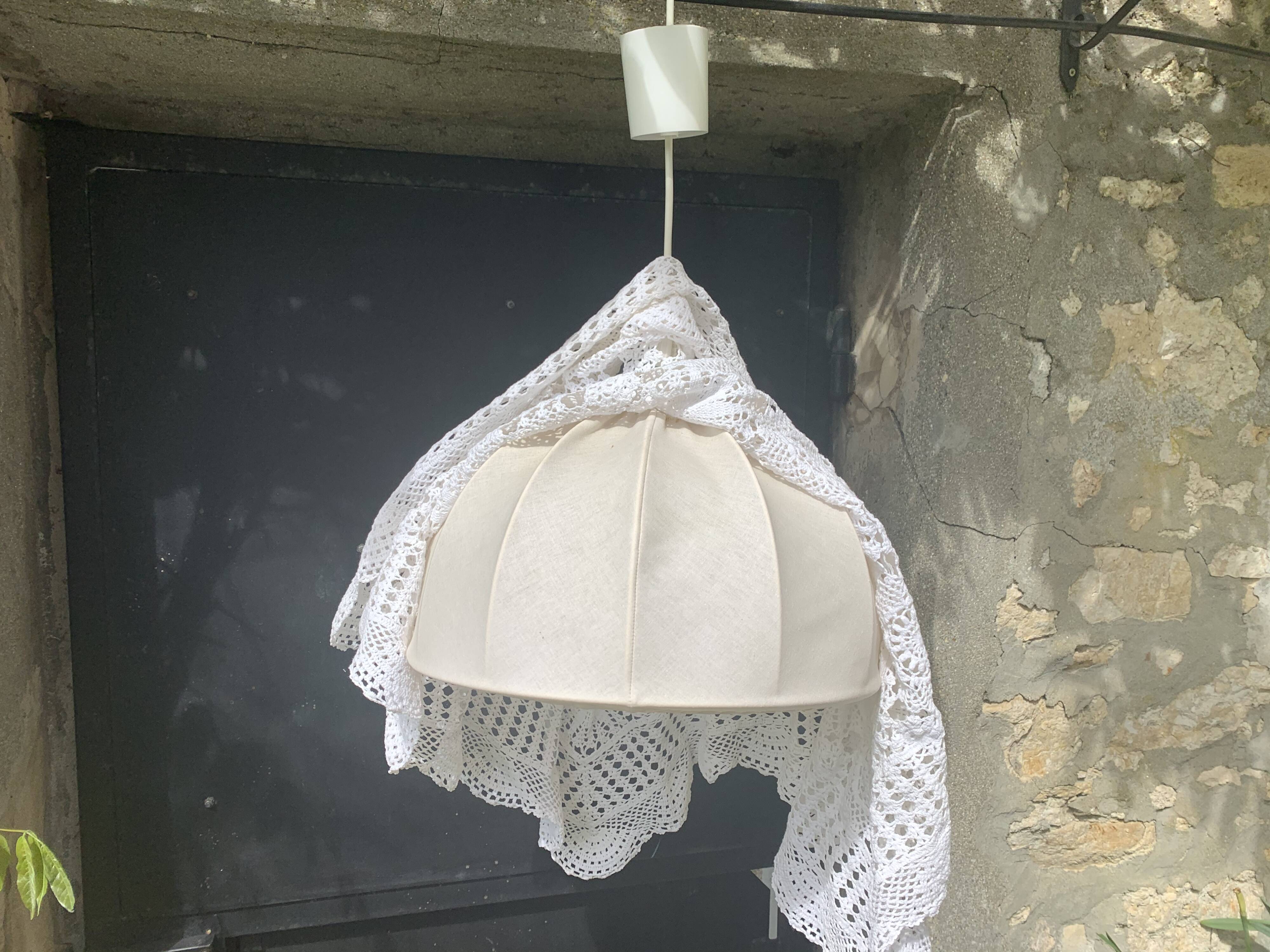 Hanging lamp dressed in vintage crochet 1970