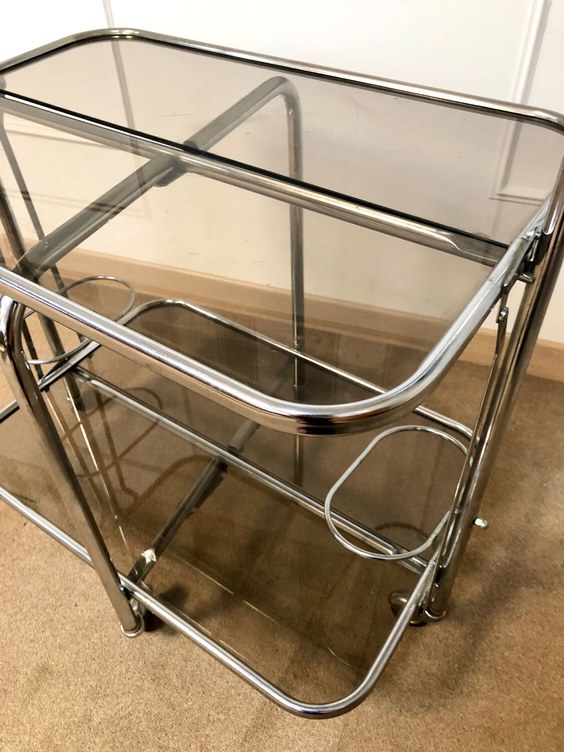 Folding dessert smoked glass