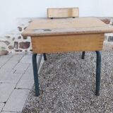 School desk with chair