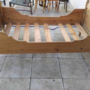 Vintage pine bed chalet style Savoie for one person