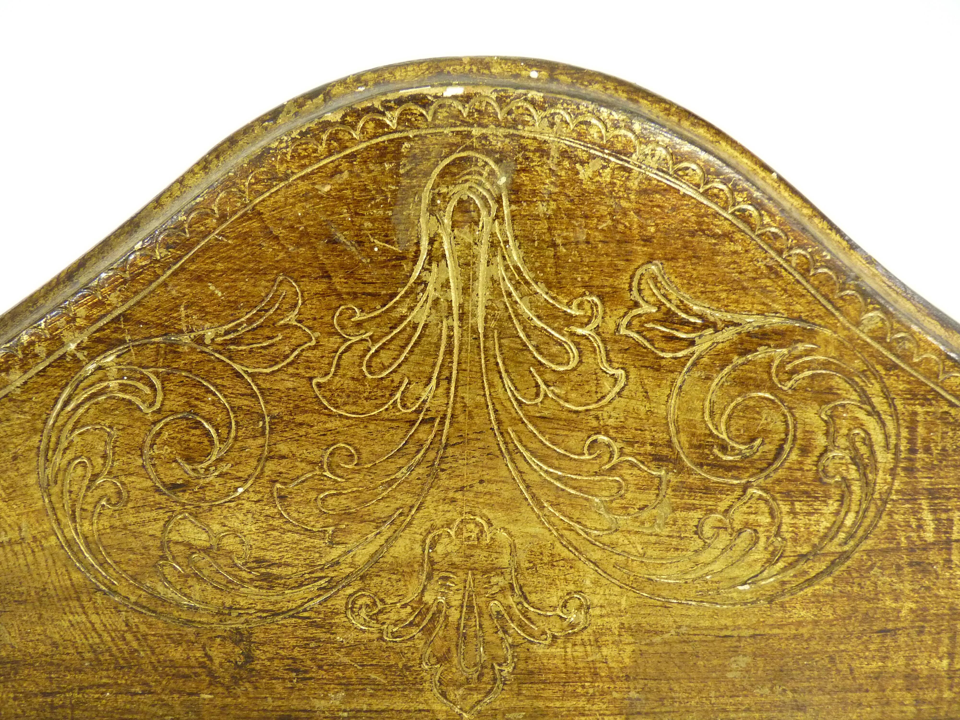 Vintage Florentine console in hand-painted and gilded wood. Year 50