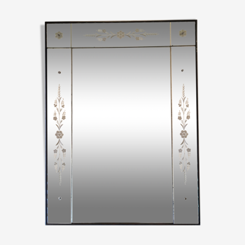 Venetian mirror 99cm x 74cm