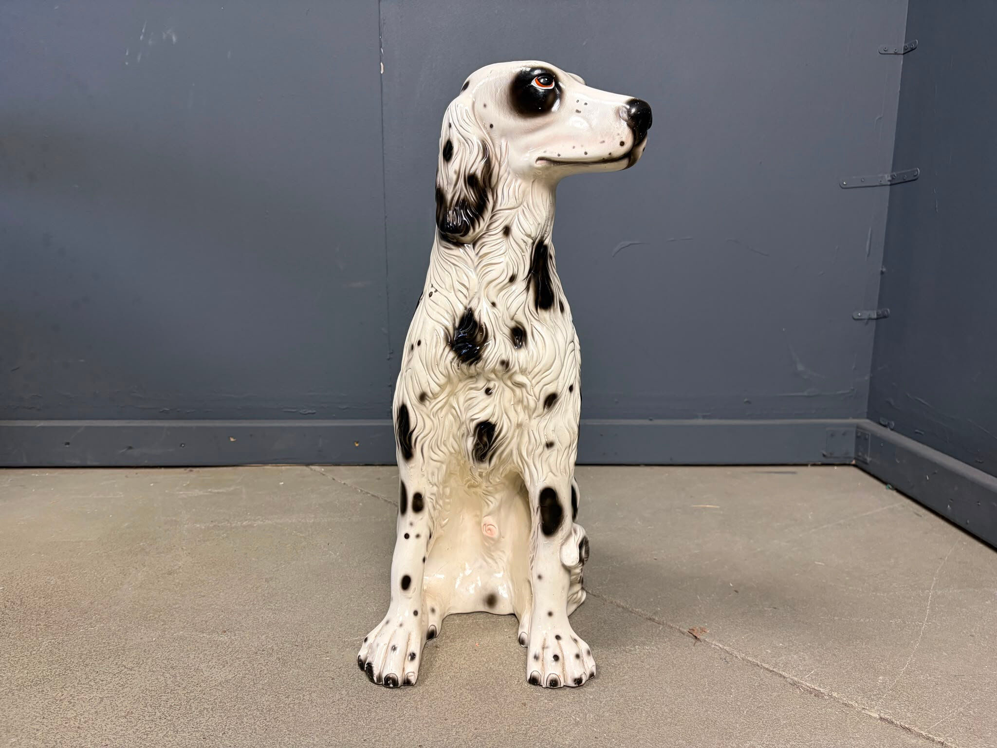 Sculpture en terre cuite d'un Setter anglais, années 1970