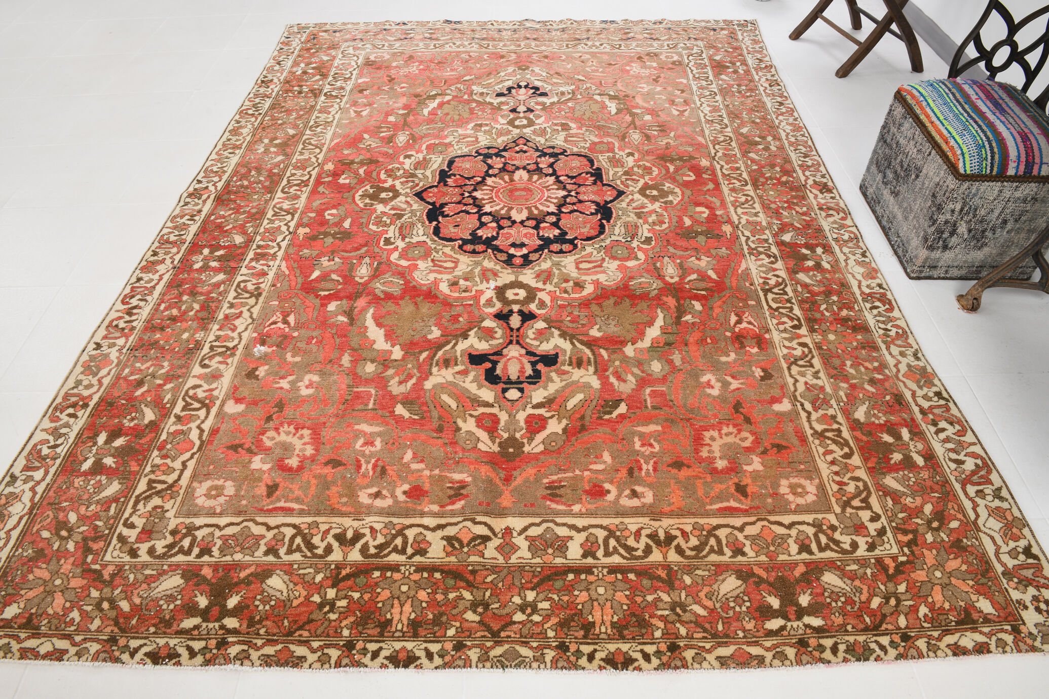 Oversized  turkish rug, 291x214cm