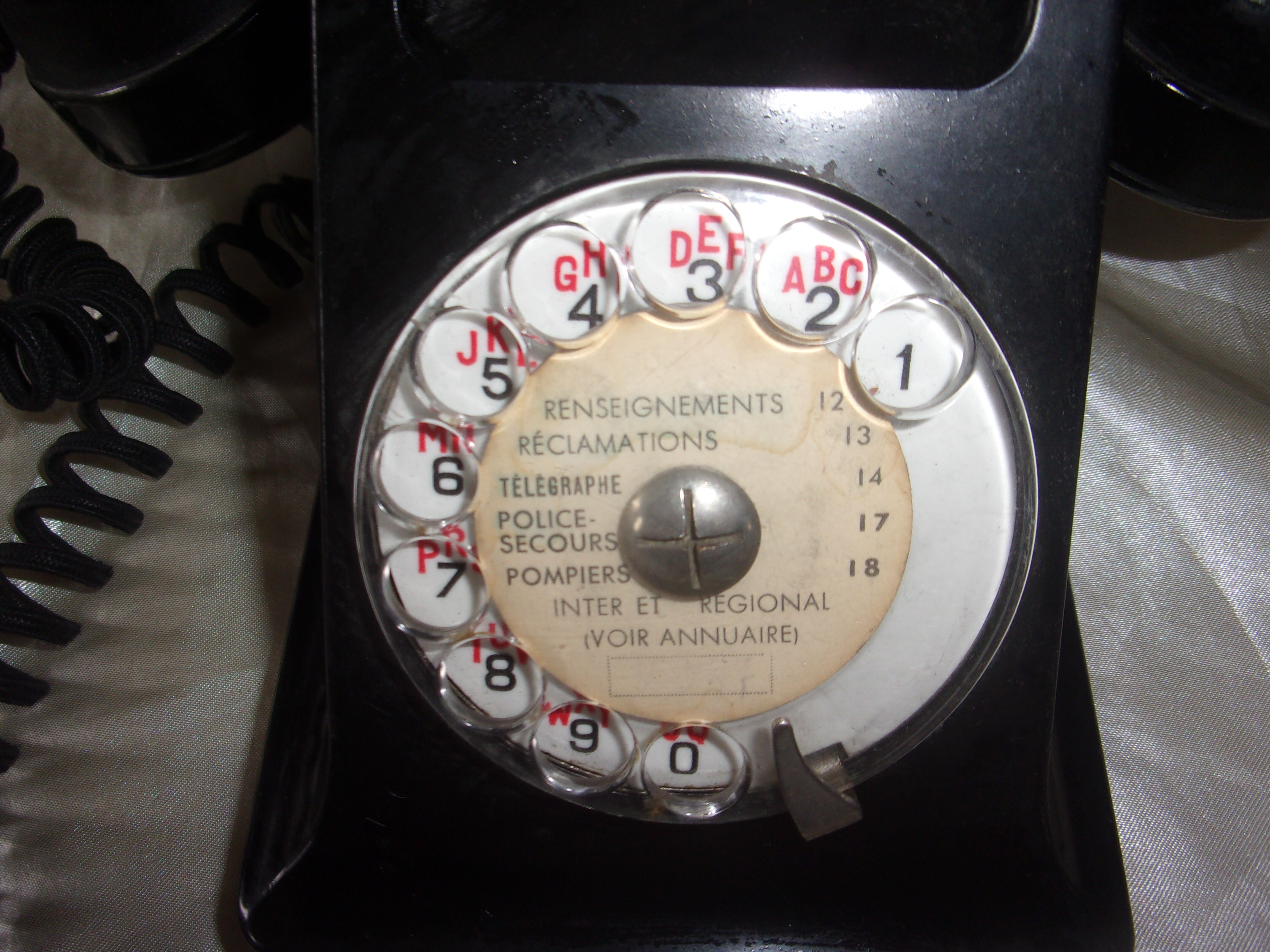 Telephone in black bakelite ericsson