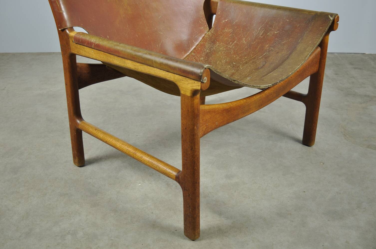 A/S MIKAEL LAURSEN / vintage leather armchair / Illum Wikkelsø / Denmark 1960s