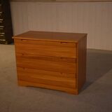 Chest of drawers in elm and elm veneer produced by SIMAT in the 1960s