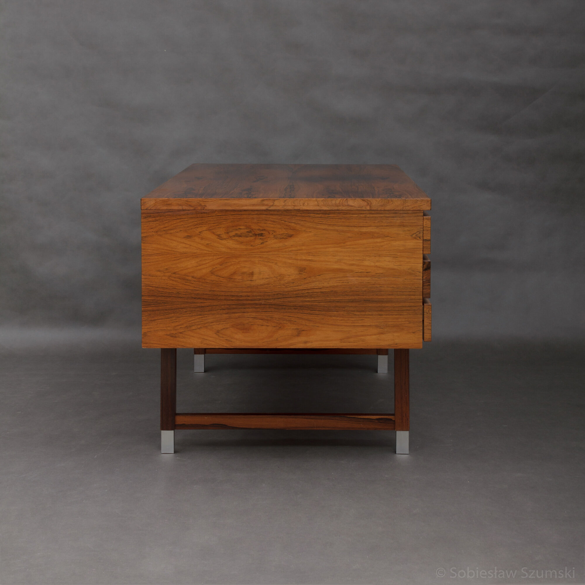 Kai Kristiansen rosewood EP401 desk