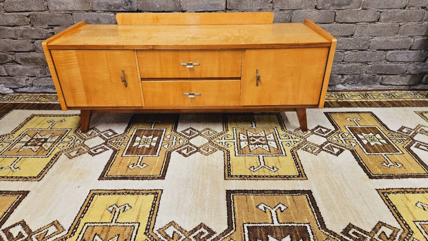 Sideboard, vintage 1960 dressing table