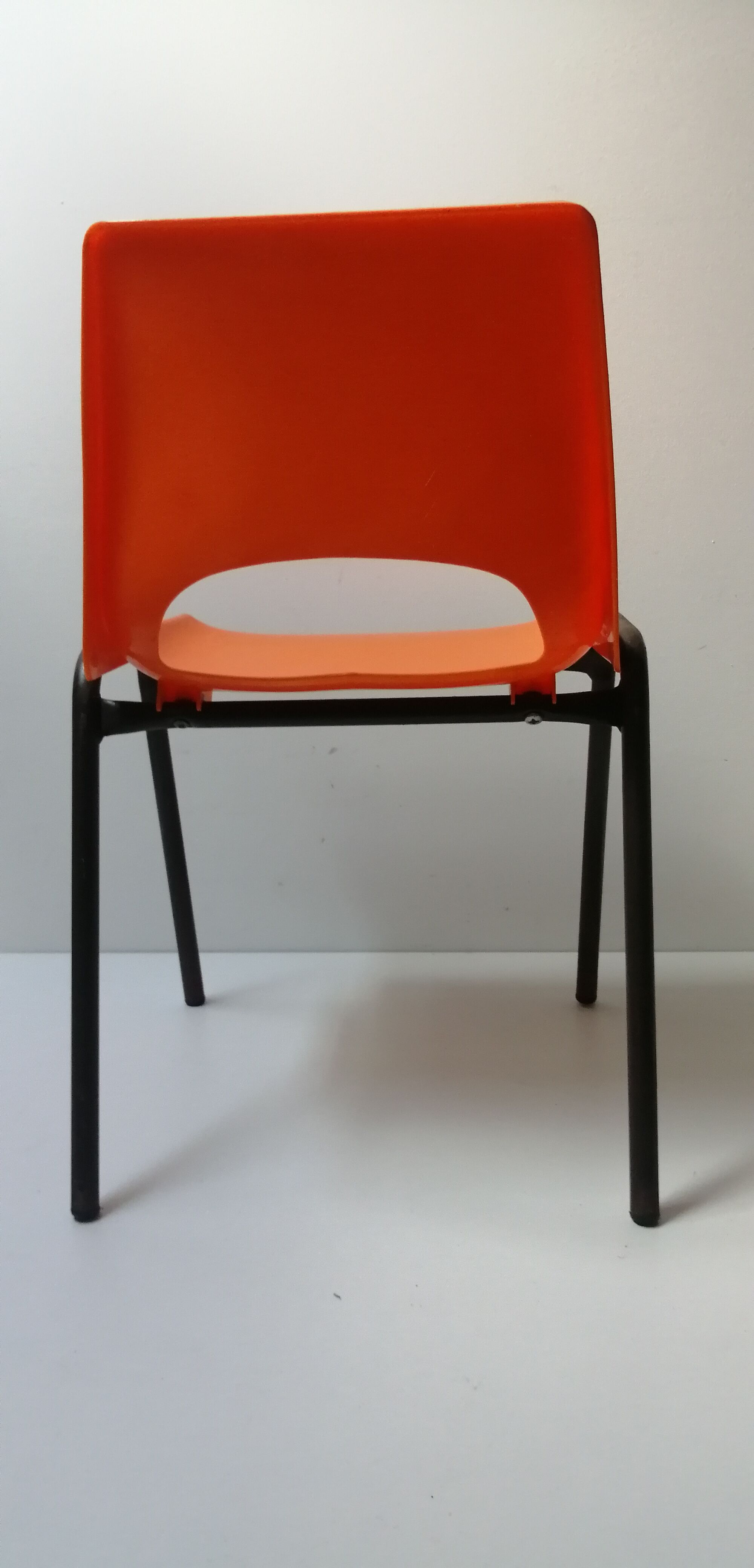 Vintage children's chair orange HB