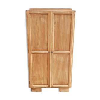 Armoire vintage