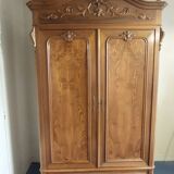 Armoire de mariage ancienne
