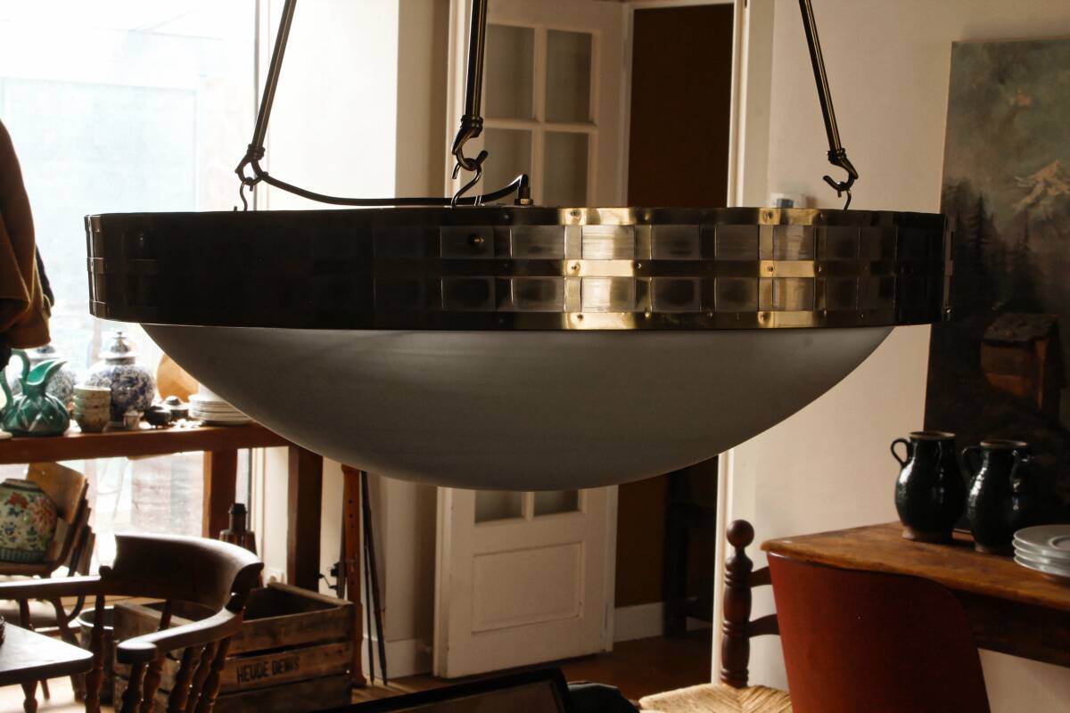 Large suspension art deco style, glass, aged brass finish.