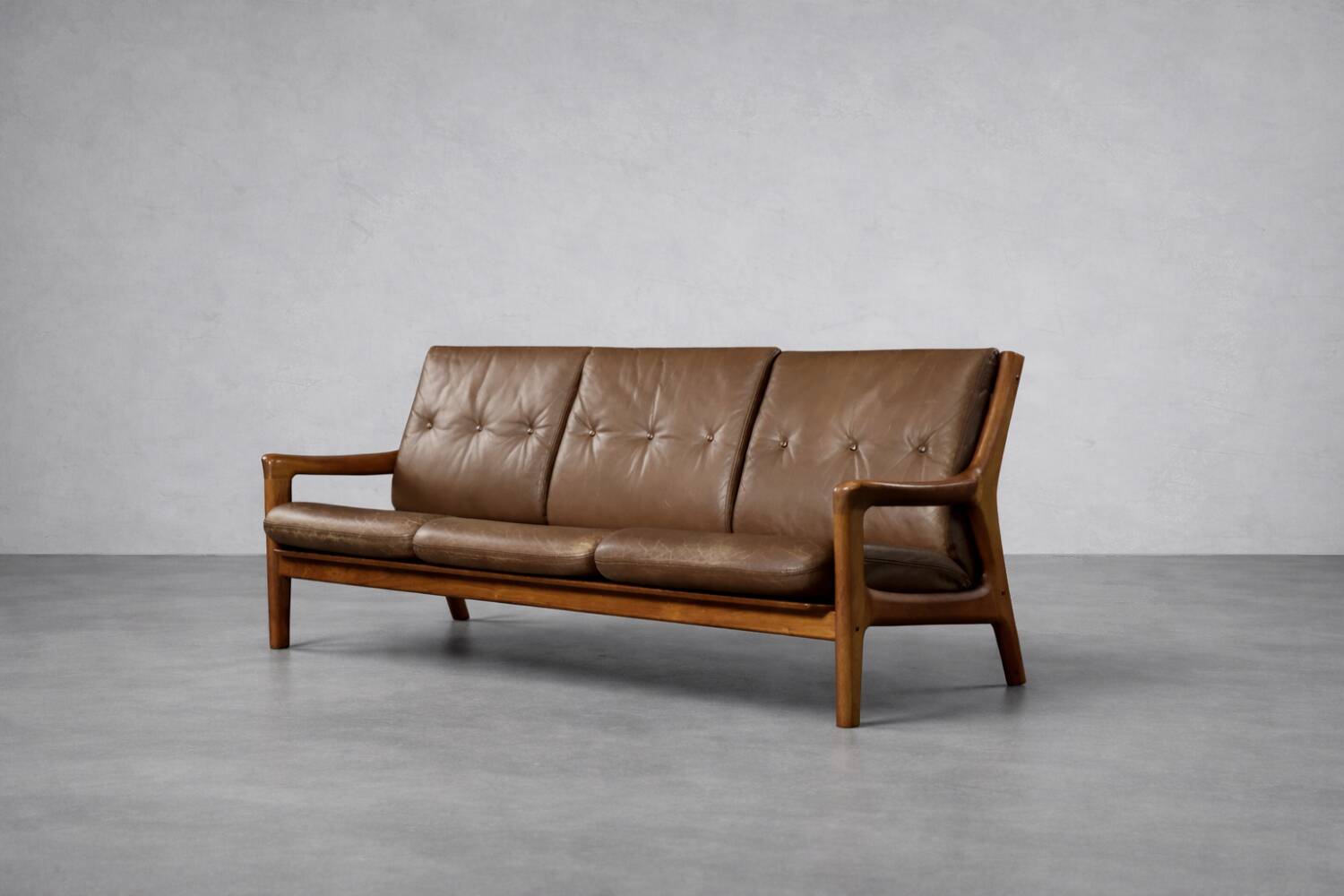 Vintage Mid-Century Danish Modern 3-Seater Brown Leather Sofa by Georg Thams