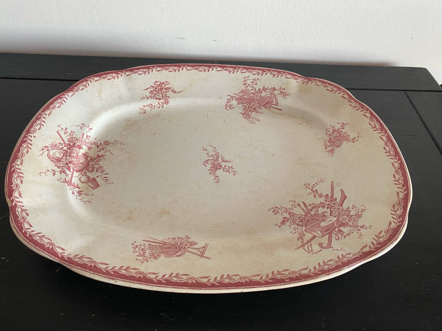 Large Watteau Sarreguemines dish