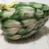 Small two-part dish, "asparagus" pattern, in slipware