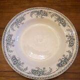 Hollow plate in Iron Earth