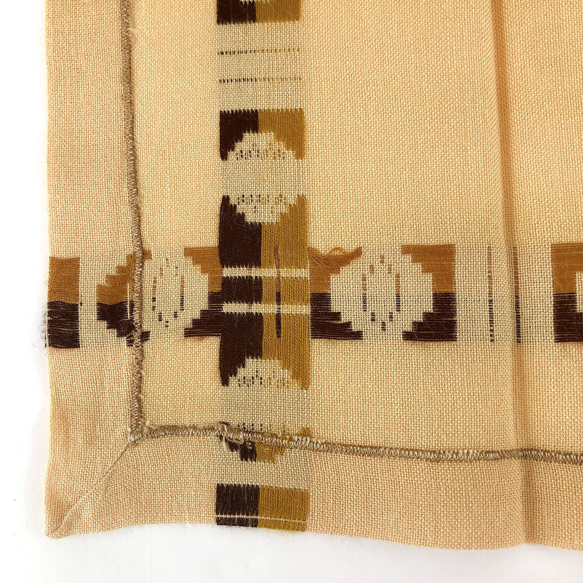 Set of 6 vintage table napkins from the 60s/70s.