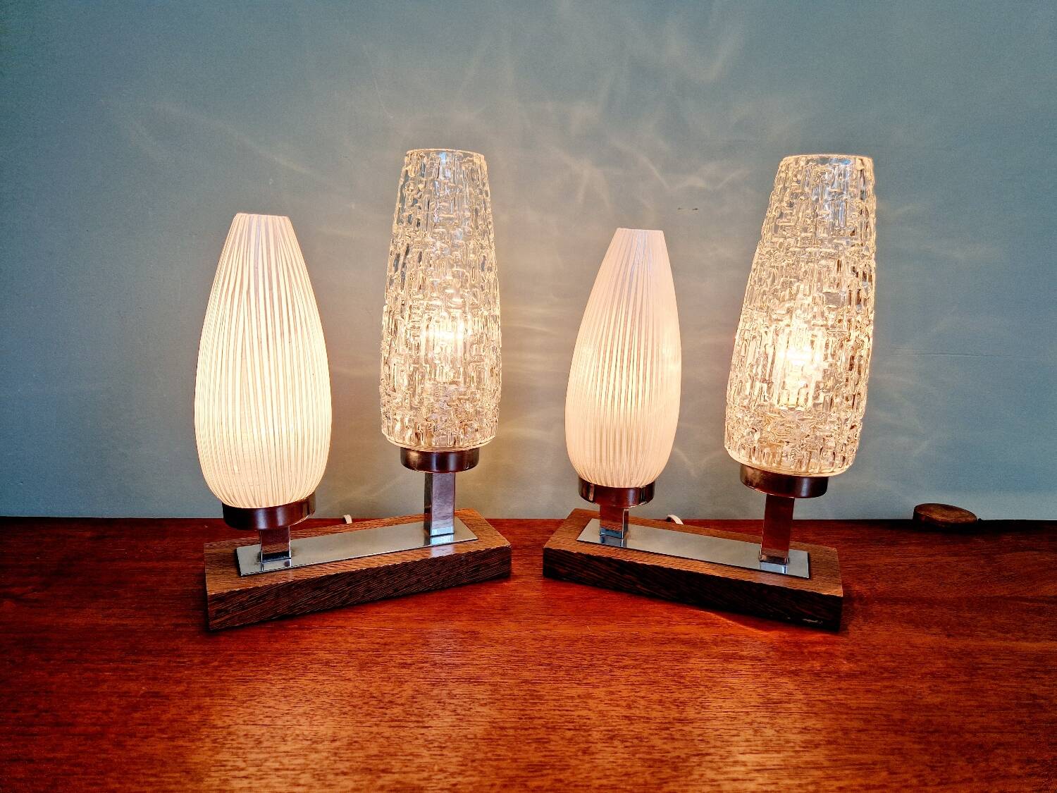 Pair of Mid-century bedside lamps, 1950s-60s
