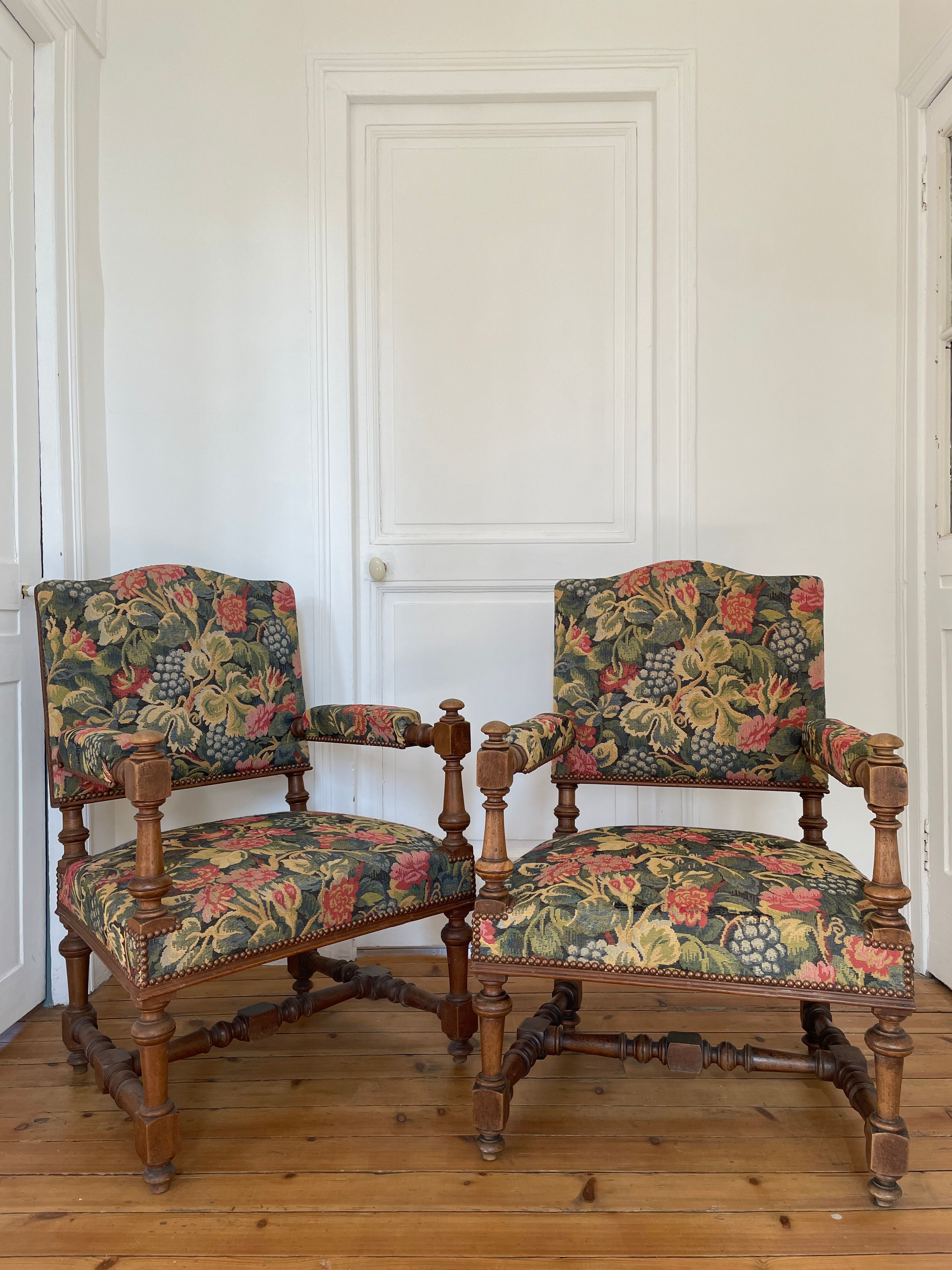Pair of Louis XIII armchairs
