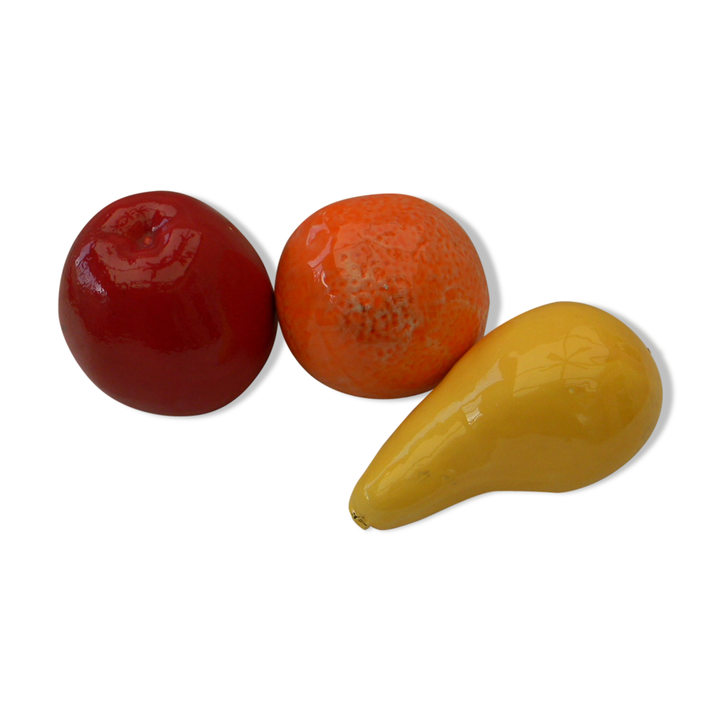 3 vintage ceramic fruits