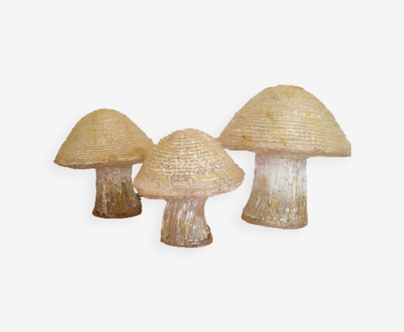 Trio de lampes champignons en résine