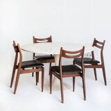 Vintage table with tulip base in white marble and Grosfillex base. France, 1960s