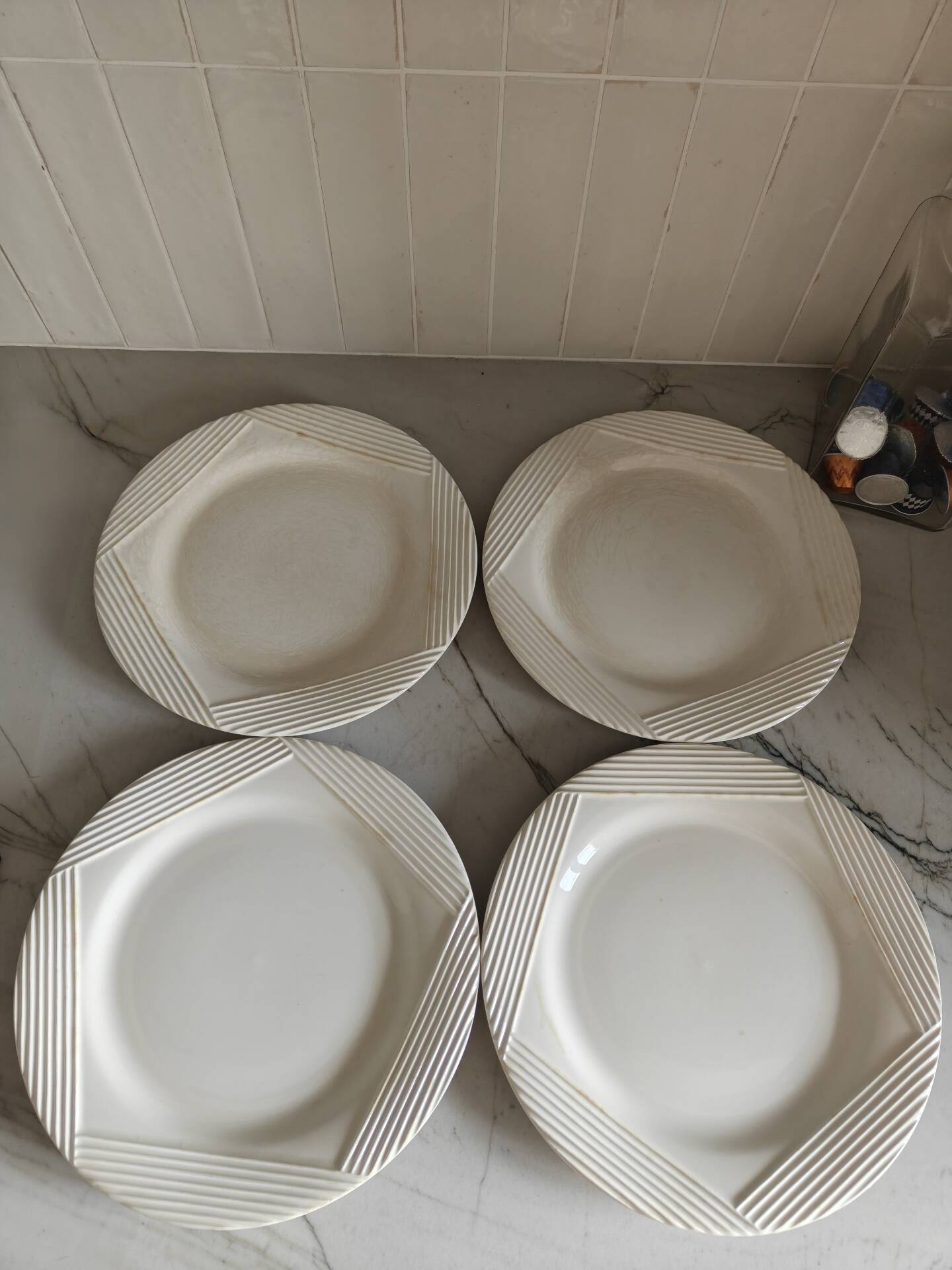 4 plates from gien