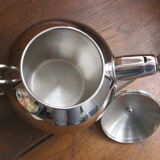 Chrome metal kettle