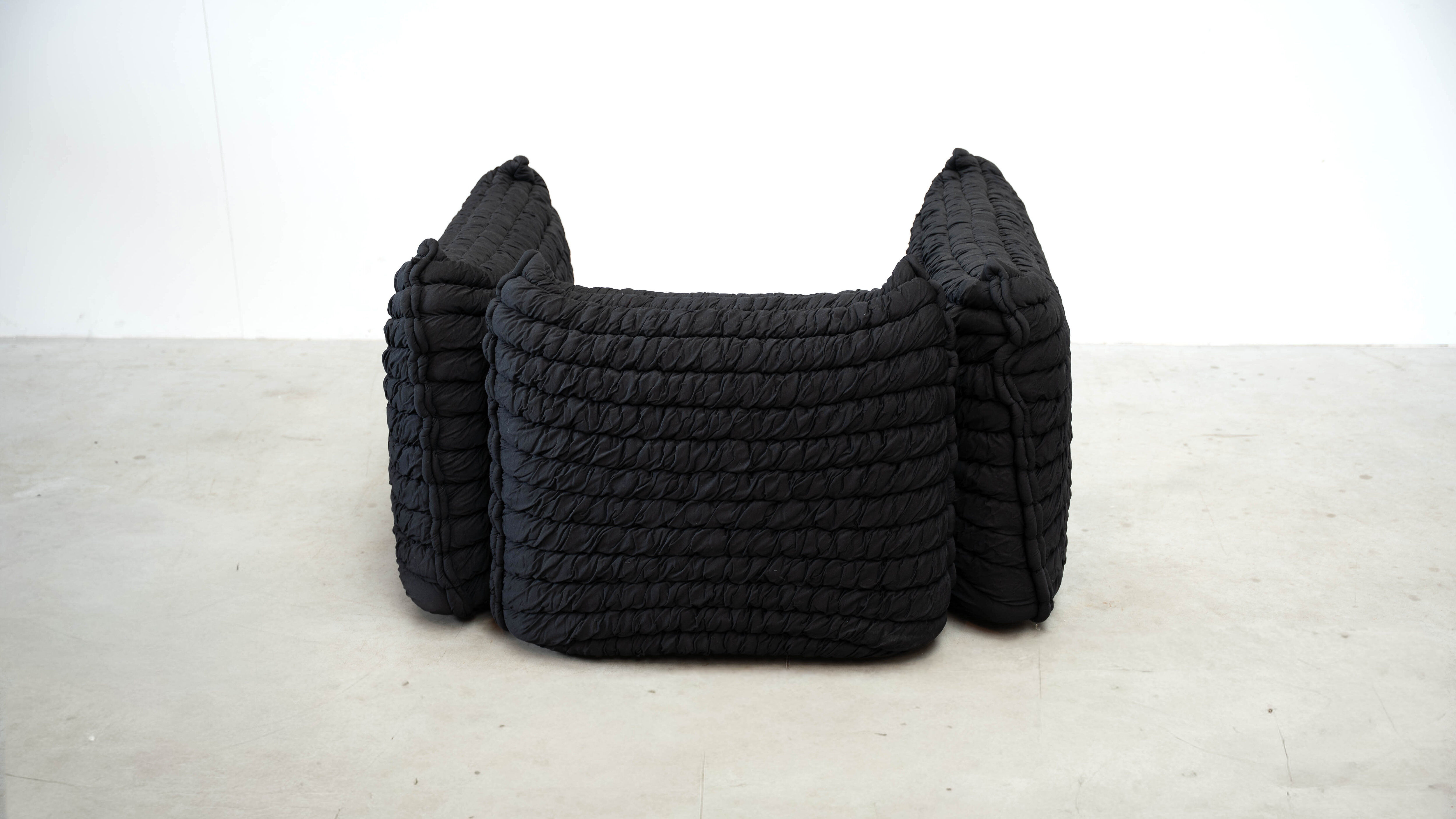Tokujin Yoshioka for Moroso Paper Cloud sofa