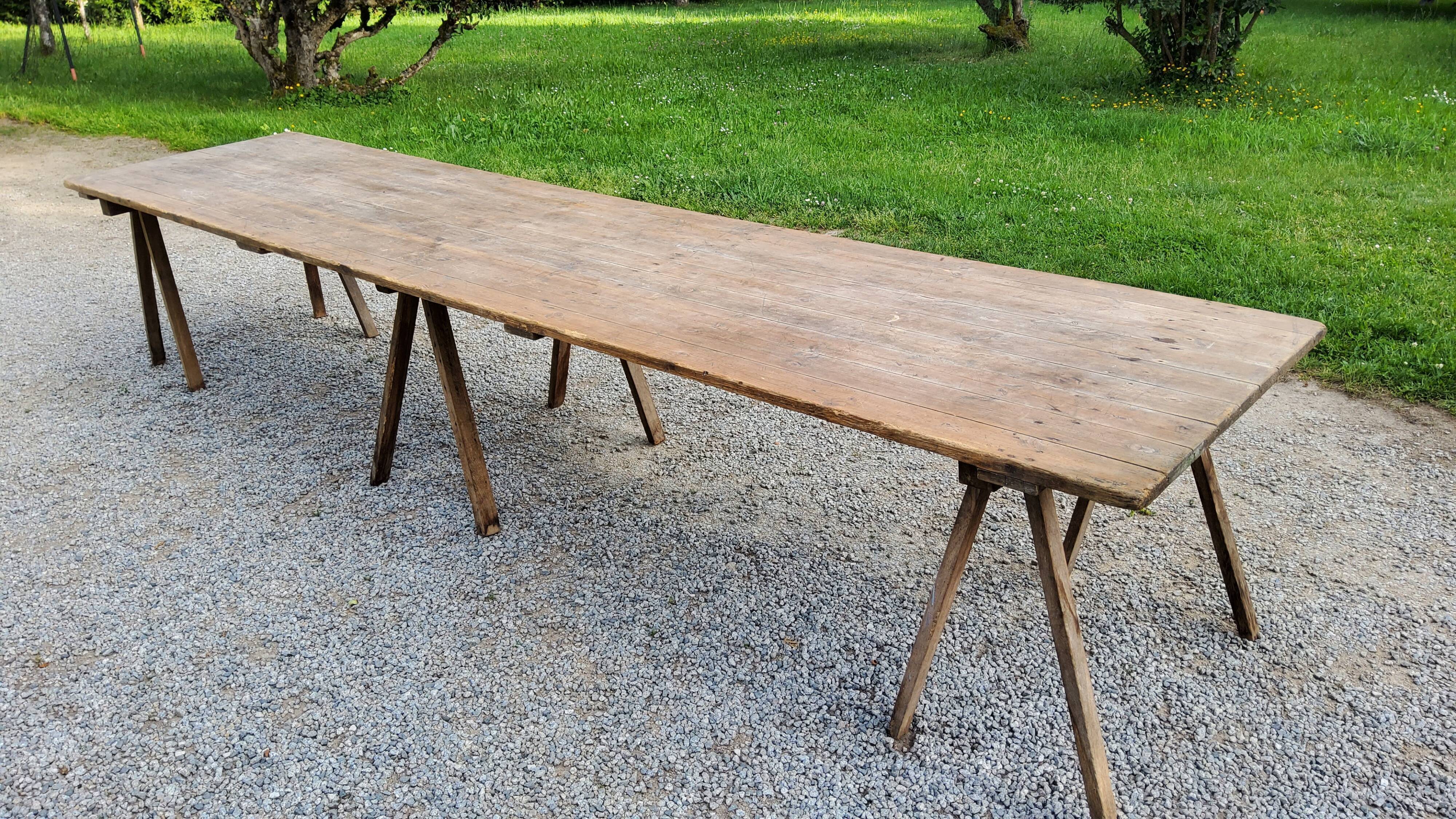 Thresher table