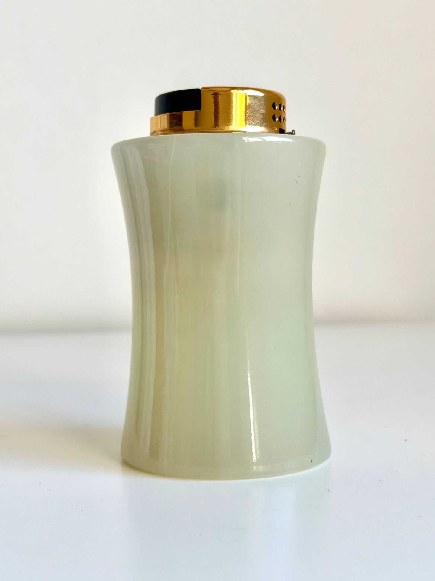 Vintage KOEI Unitron Japan Table lighter in Marble Onyx