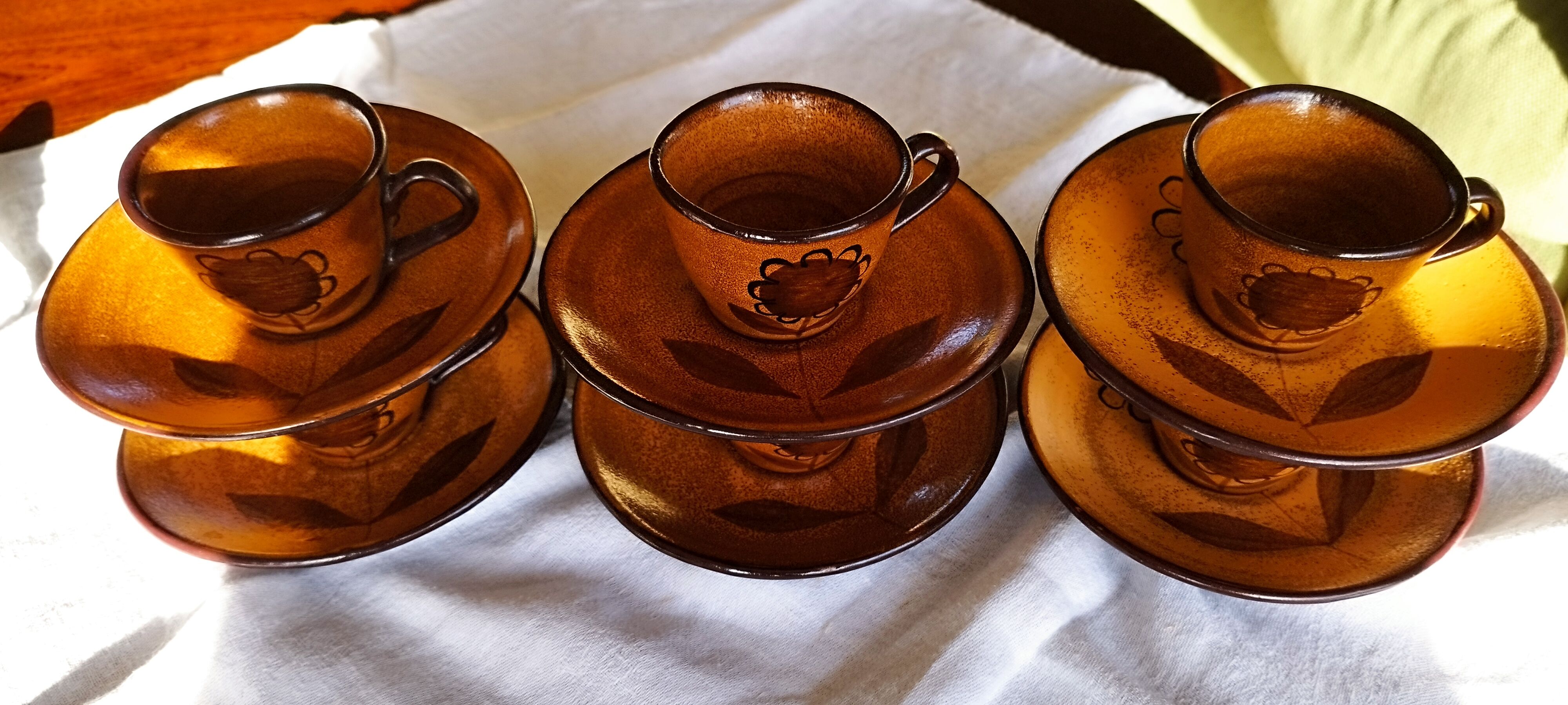 Set of 6 stoneware coffee cups