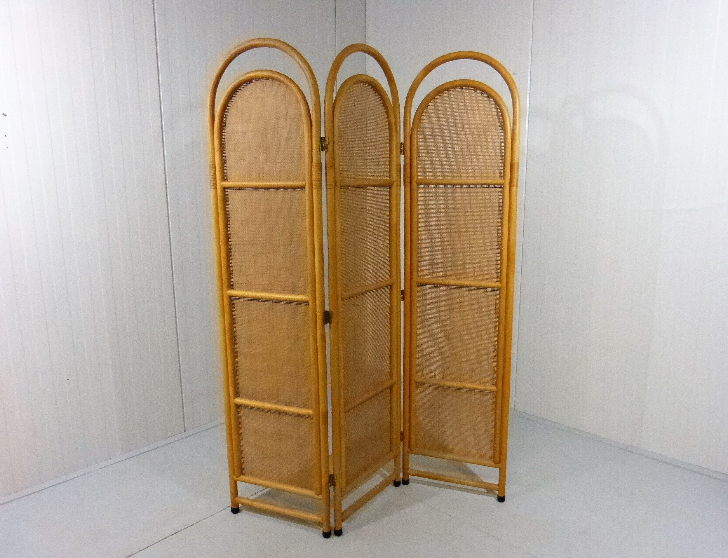 Rattan & wicker folding screen, 1980’s