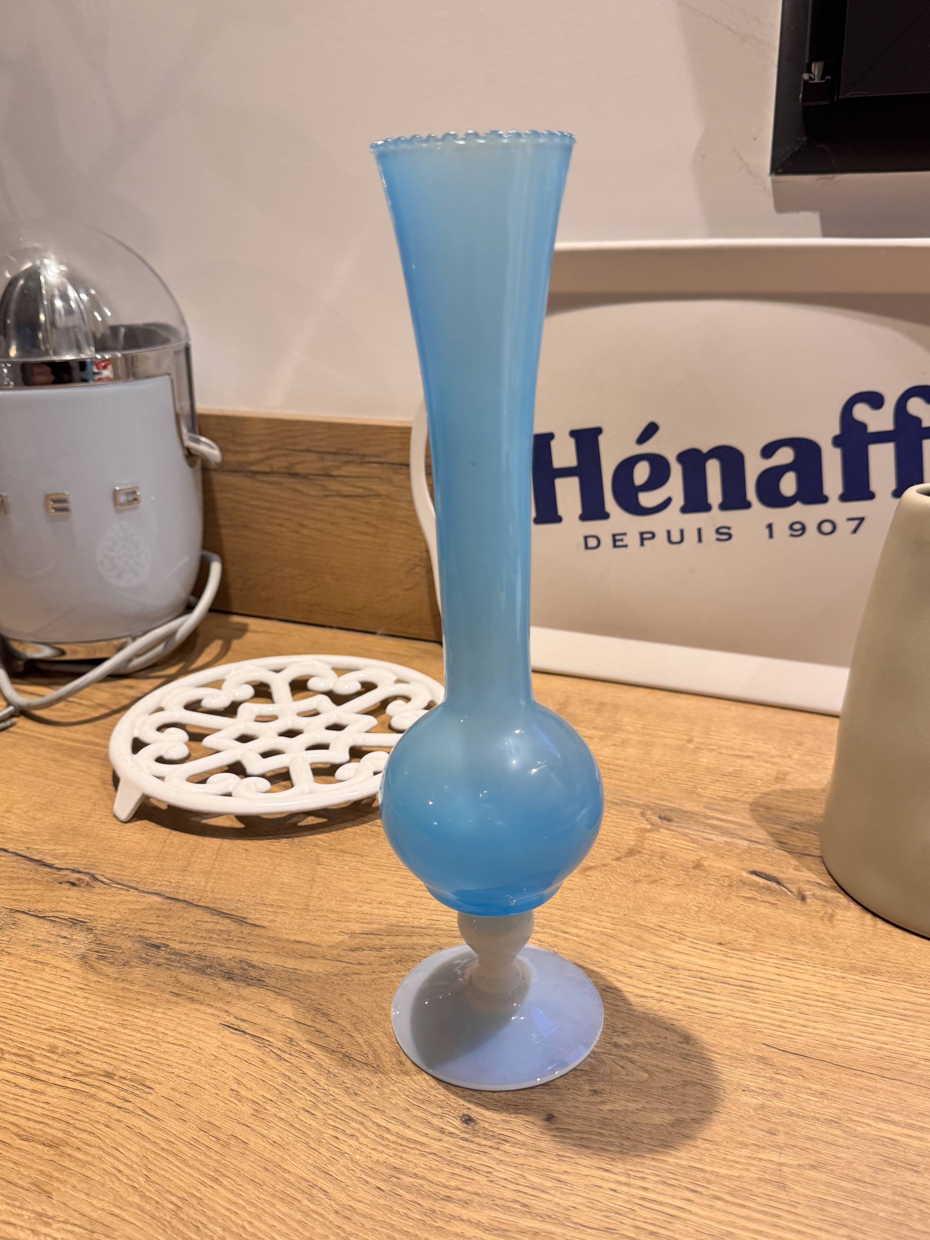 Vintage blue opaline soliflore vase