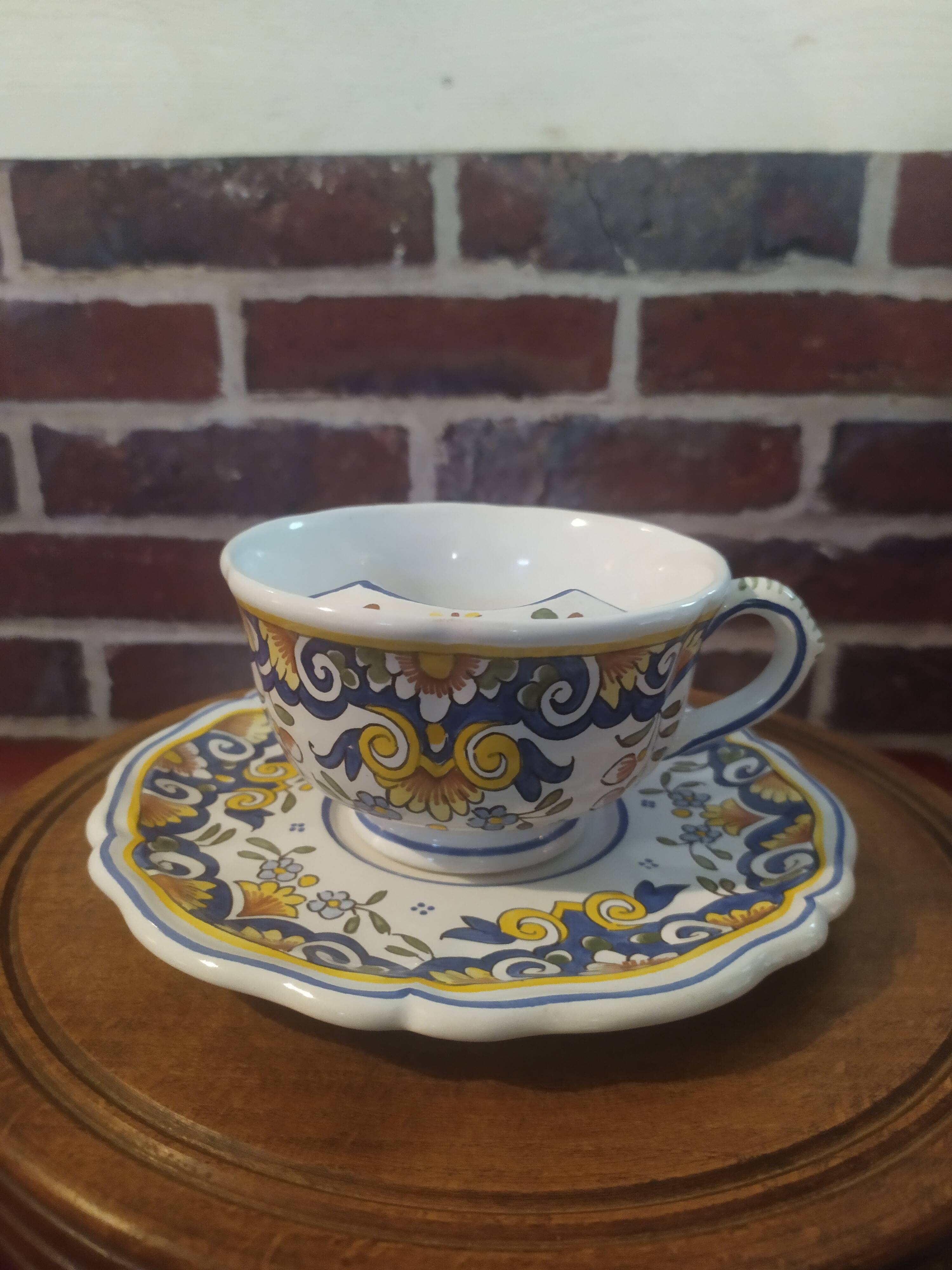 Mustache cup