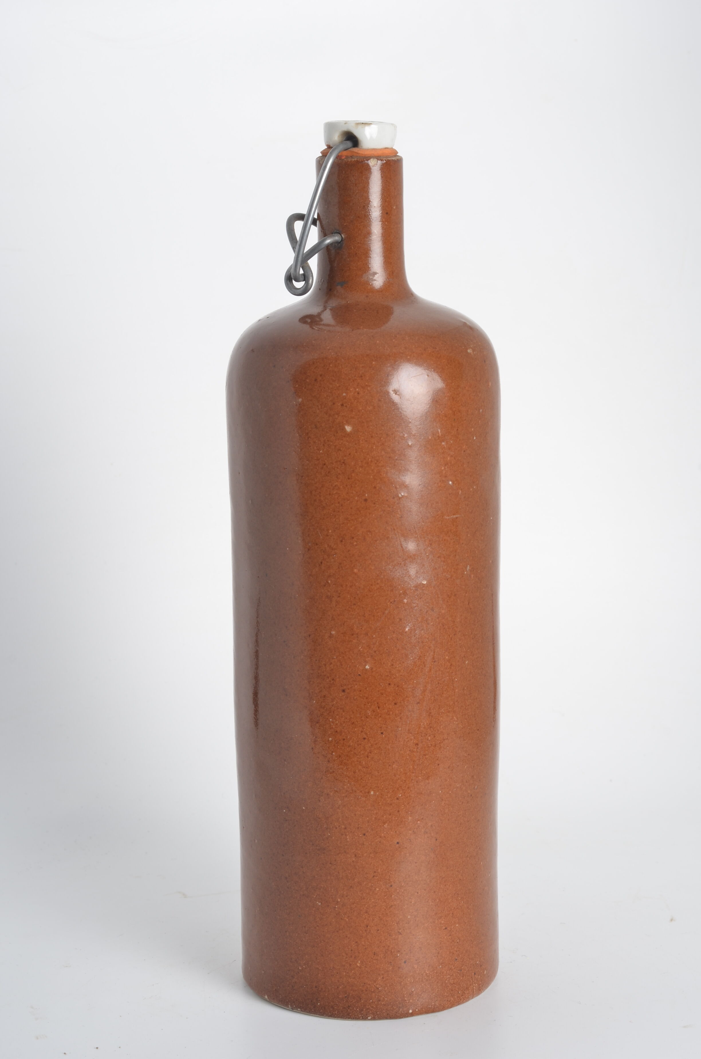 Bottle in glazed stoneware