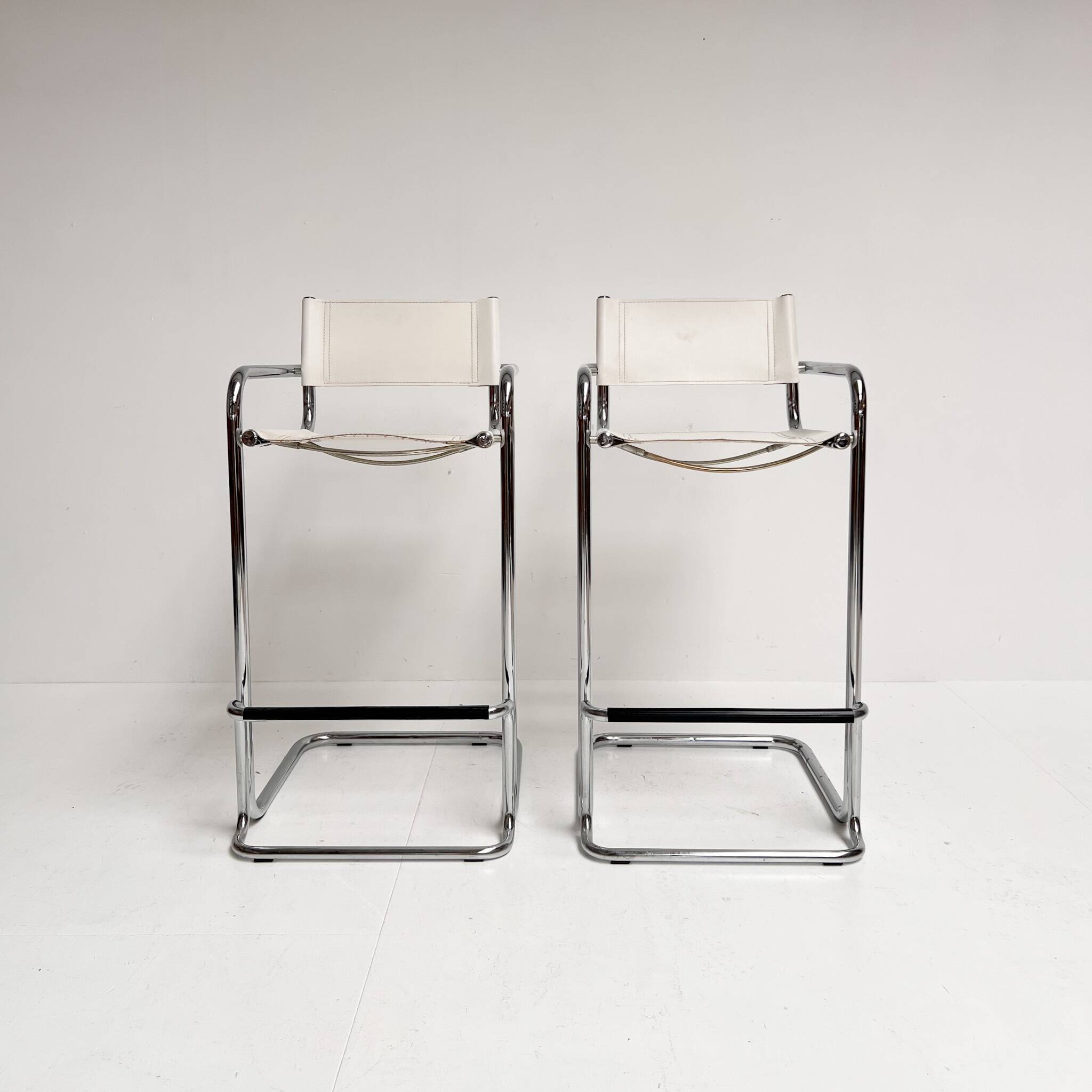 Set of 2 leather bar stools attributed to Mart Stam, 1970s