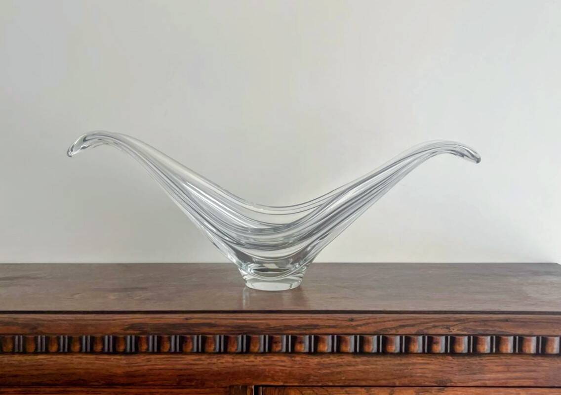 Large glass bowl Pompeii – Illuminated sculpture with free lines