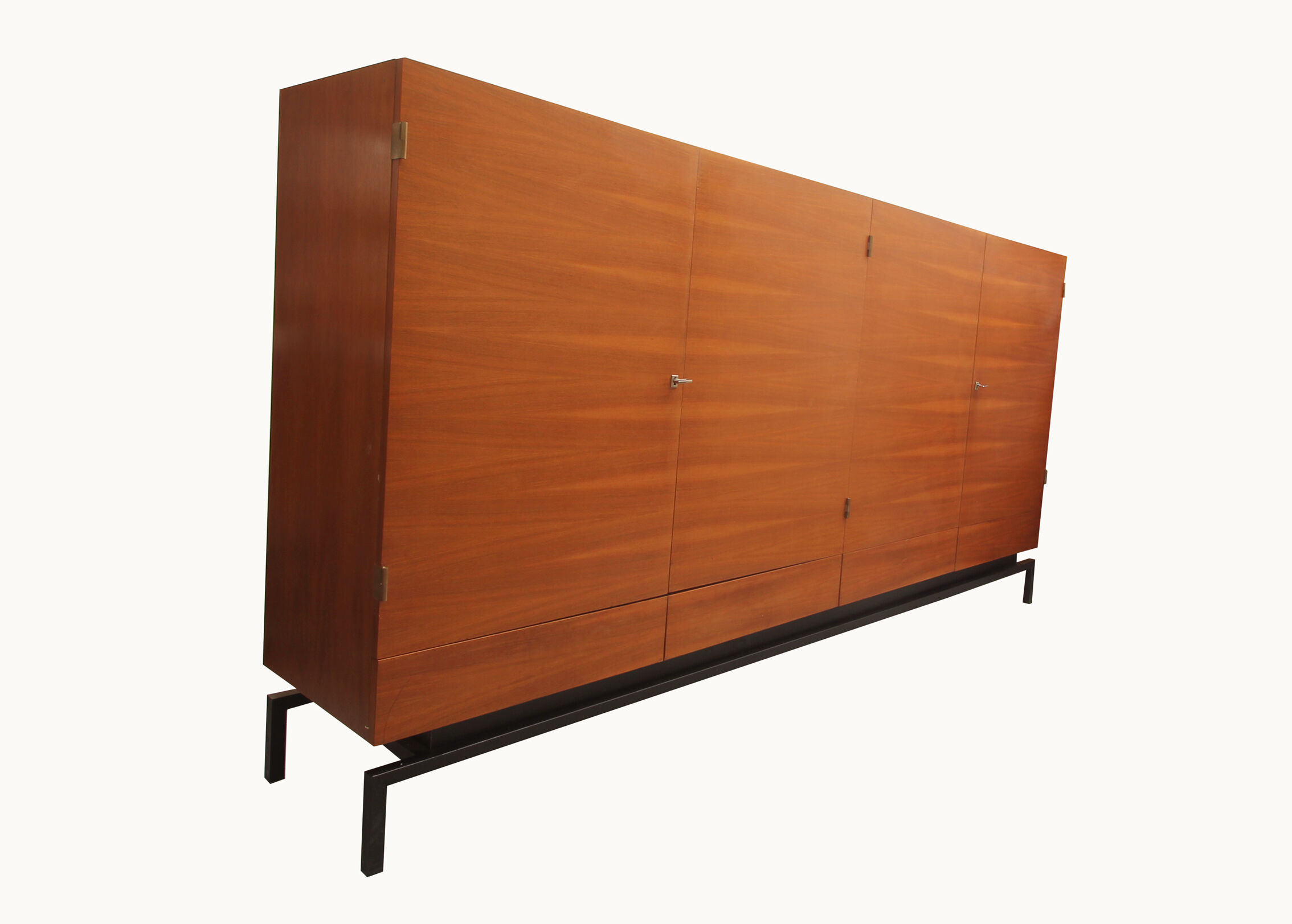 Enfilade des années 1960 en noyer