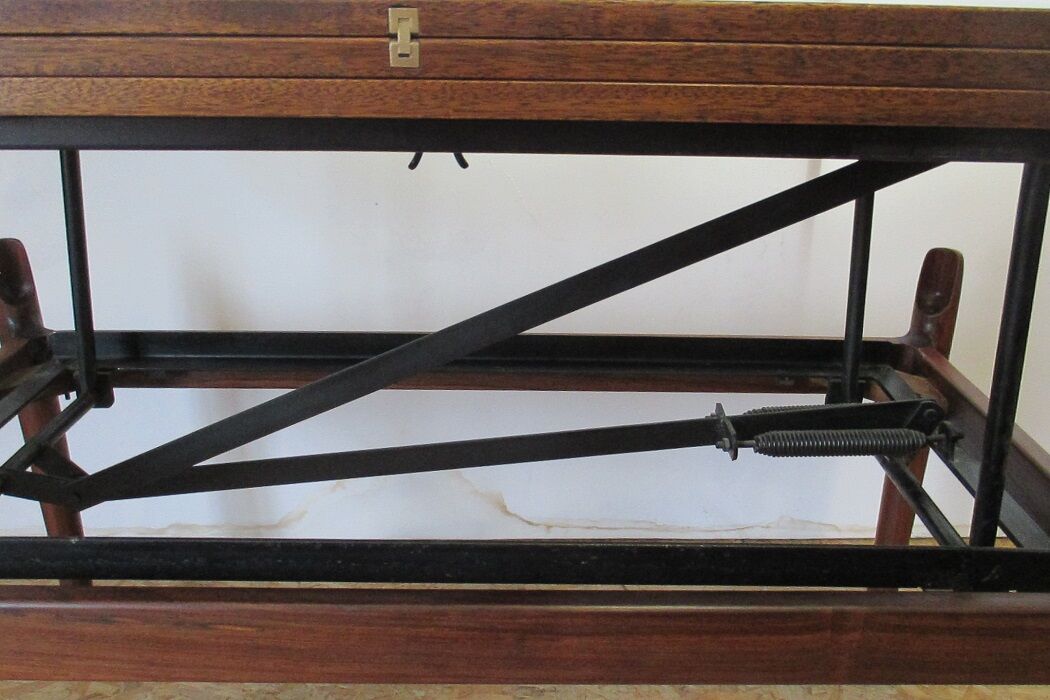 Table transformable system  rosewood