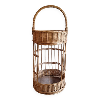 Rattan bottle holder