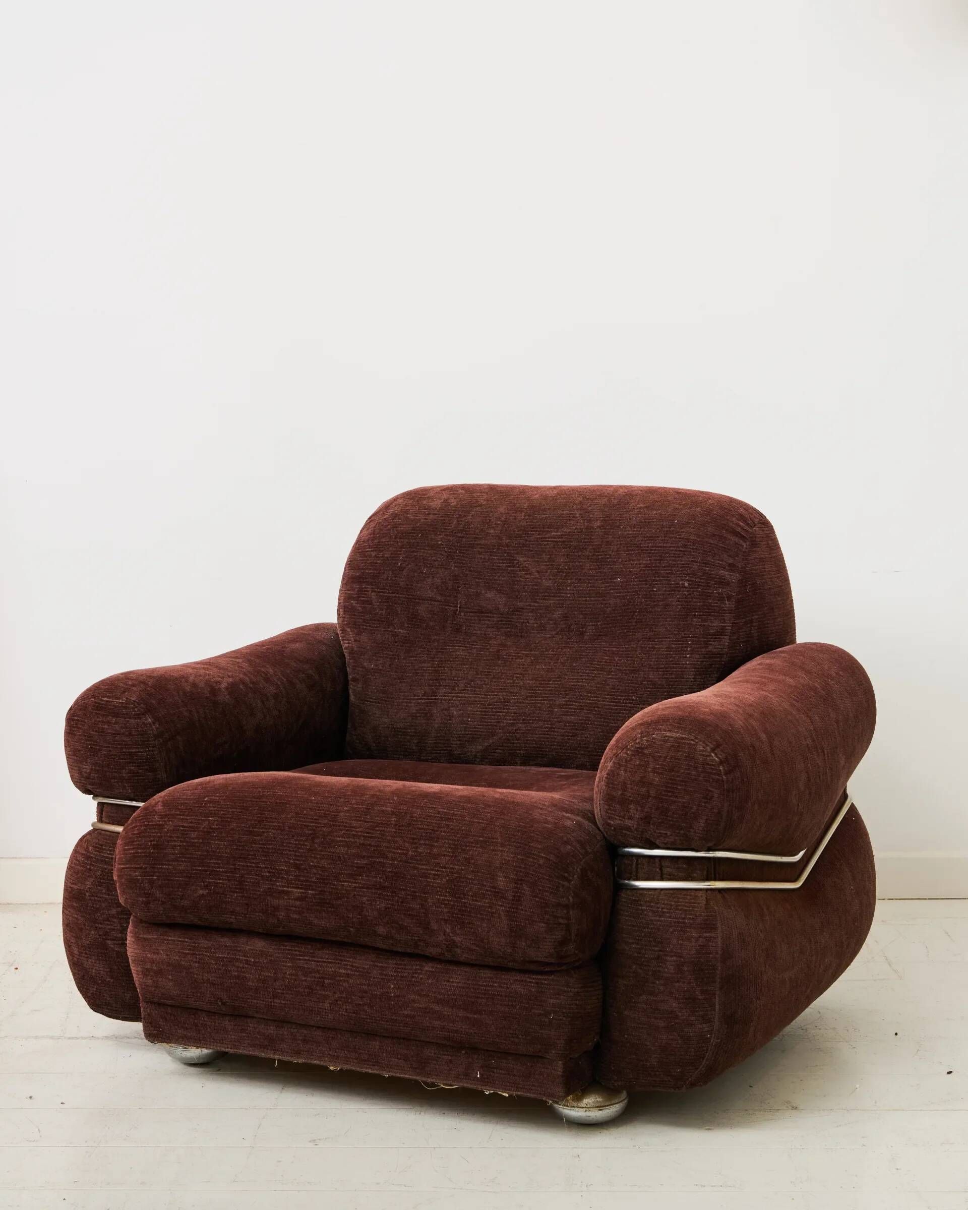Brown velvet armchair, in the style of Adriano Piazzesi, Italy, 1980s.