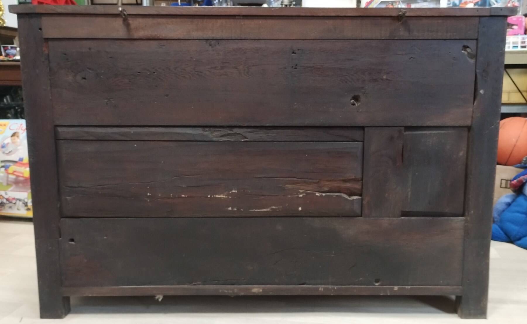 Buffet ancien 2 portes avec coffre XIXème